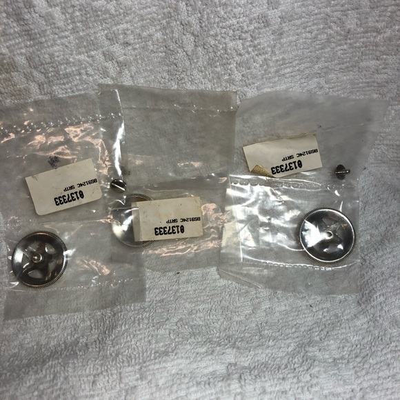 Tandy Leather Ranger star concho - set of 3 screw back retired design 1 1/8 inch - Picture 3 of 4